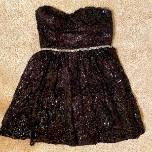 Stunning homecoming dress